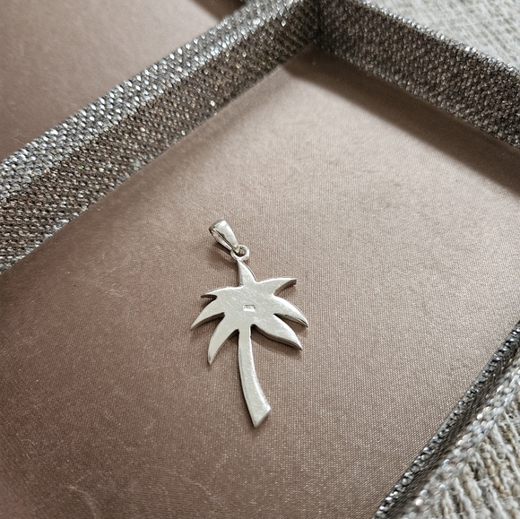 Sterling Silver and Abalone Inlay Palm Tree Pendant - Picture 3 of 7